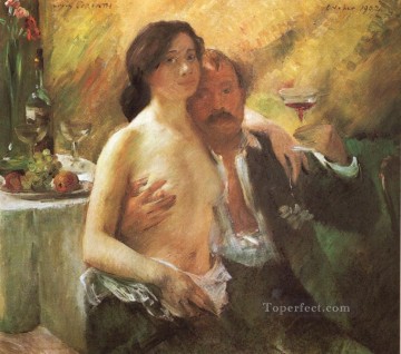 ロビス・コリント Painting - 妻とグラスのシャンパンを持つ自画像 ロヴィス・コリント